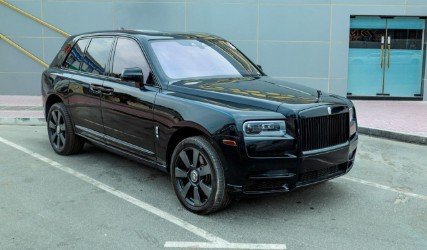 Rent Cullinan 2022 in Dubai