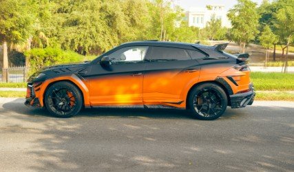 Rent Urus 2024 in Dubai