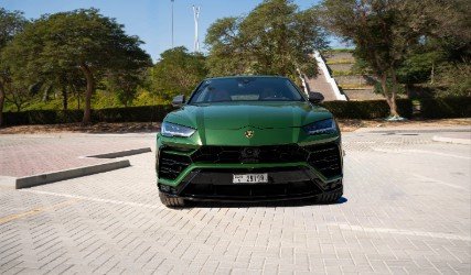Rent Urus 2022 in Dubai